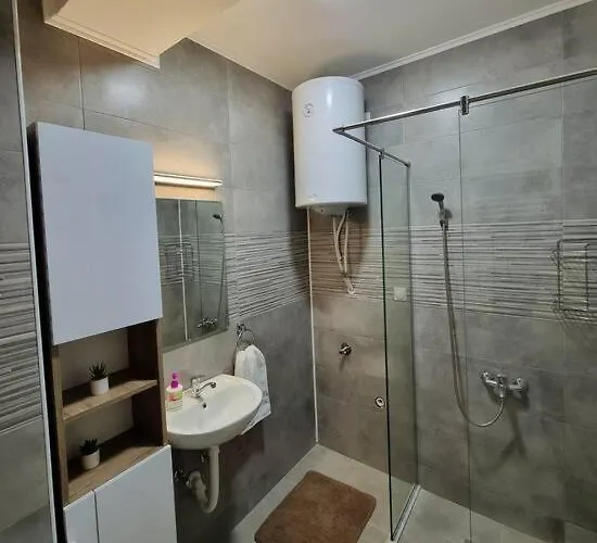 Lejlighed Rojal Vranje